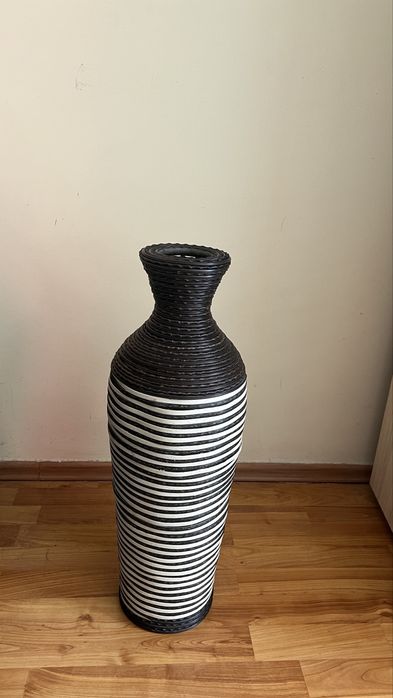 Ваза плетёная, 64 см