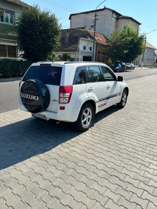 Vând Suzuki Grand Vitara ! 1.9 diesel sau schimb cu atv sau cross bun