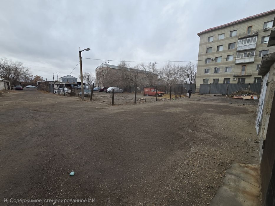 Продаётся большой гараж в центре города