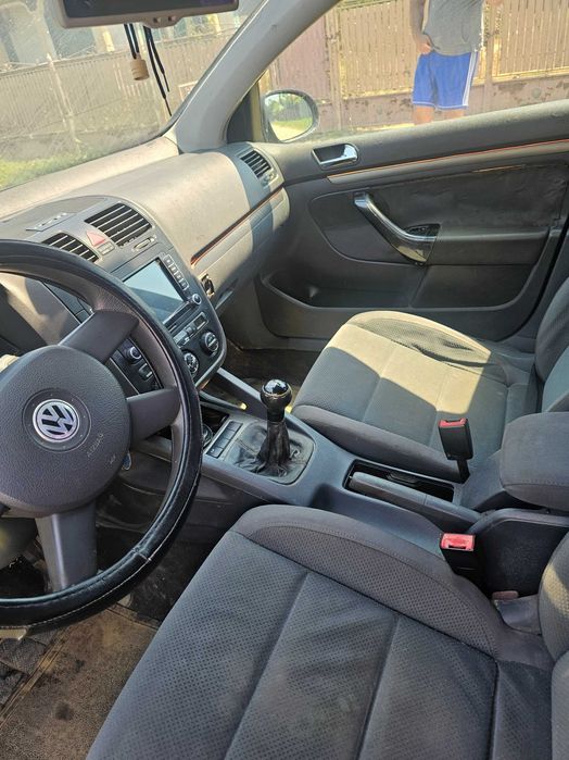 Golf 5 de vânzare