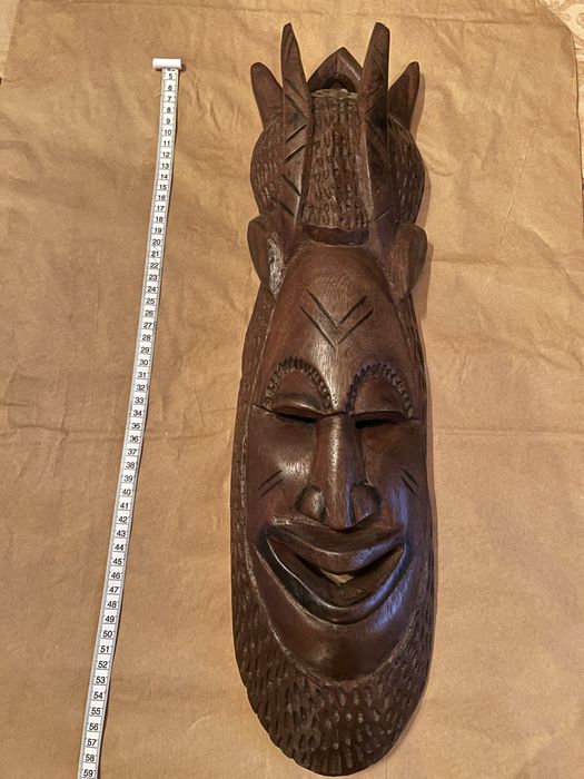 MASTI Africane din lemn