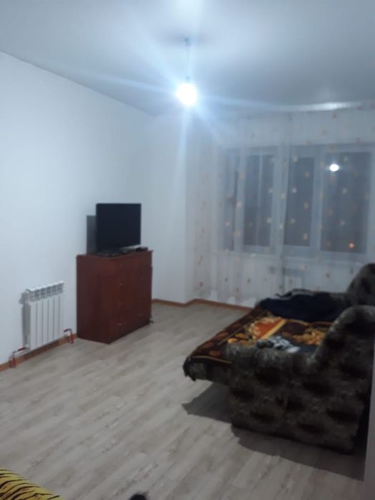 3 ком Новострой, Парням, командированным..150+