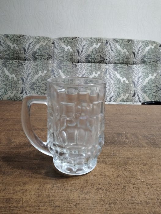 Продам посуду б/у, в отличном состоянии.