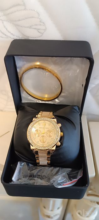 Продаётся часы женские MICHAEL KORS