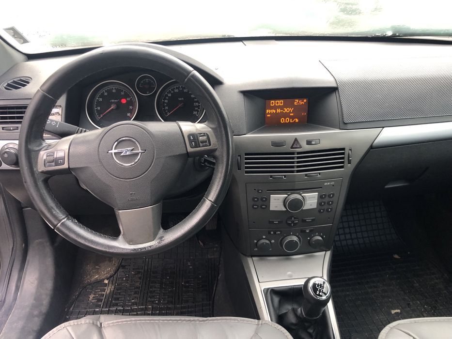 Опел Астра H Opel Astra 1.4 на части