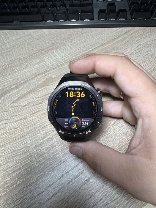 Продам смарт-часы Huawei GT 5 Pro
