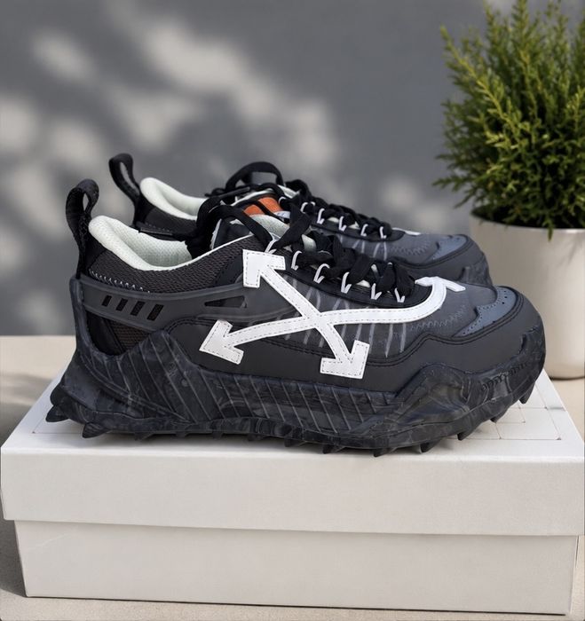 Off white Odsy-1000