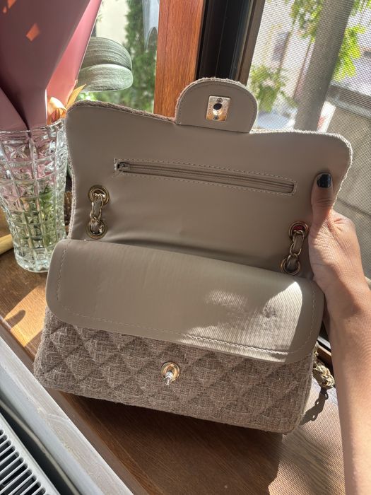 Pre-owned Chanel Flip