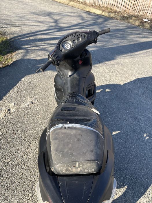 Gilera runner 49cc racire apa, carte originala!