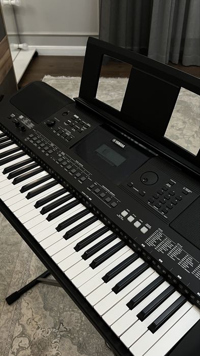 Продаю Электросинтезатор Yamaha
