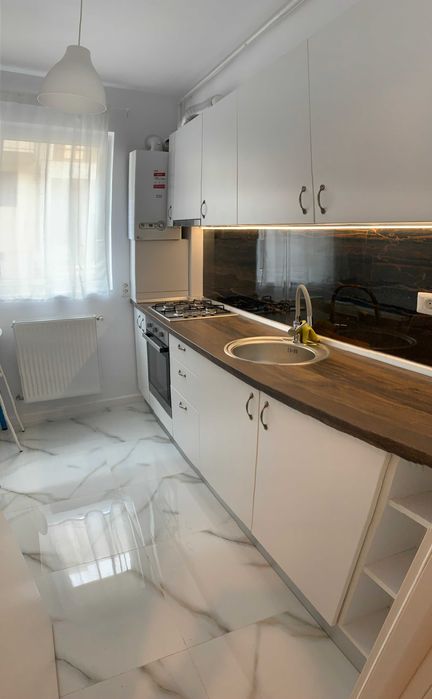 Inchiriere garsoniera Dobroesti cu loc parcare si terasa