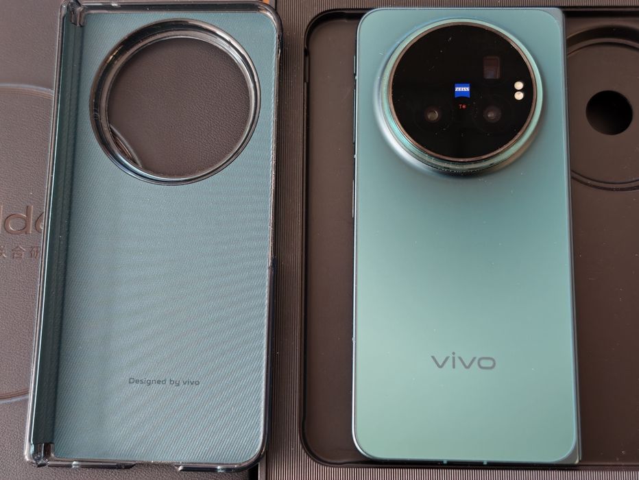 Всичко е налично Xiaomi 18 pro ,Oppo X9 Ultra ,VIVO X Fold6 100% оригинал