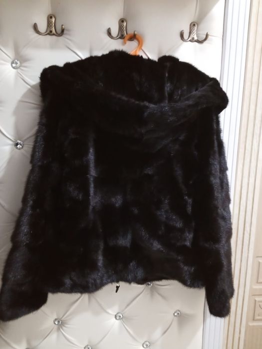 Продам норку трансформер 300 тыс ,