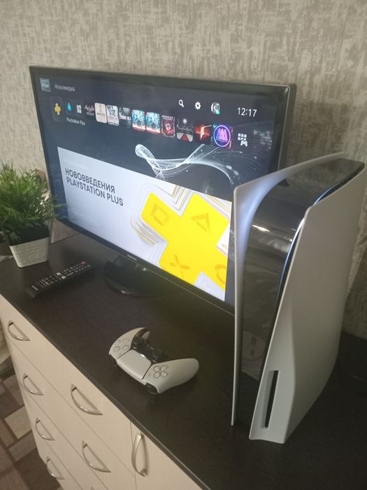 Продам Sony PlayStation 5 в идеальном состоянии !!!