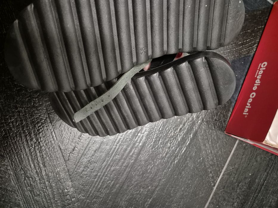 Sandale piele naturala noi mar 38