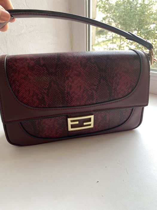 Вечерняя сумочка