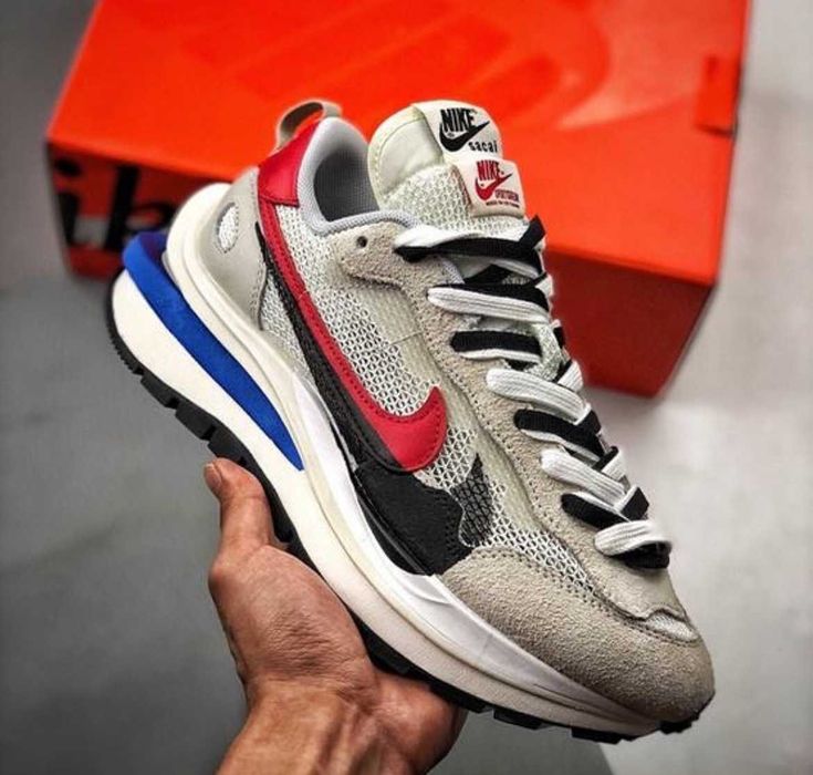 Оригинални дамски маратонки Sacai X Nike VaporWaffle