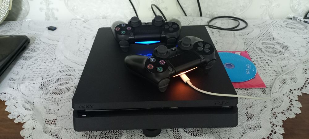PlayStation 4 Slim прошитый 12.00