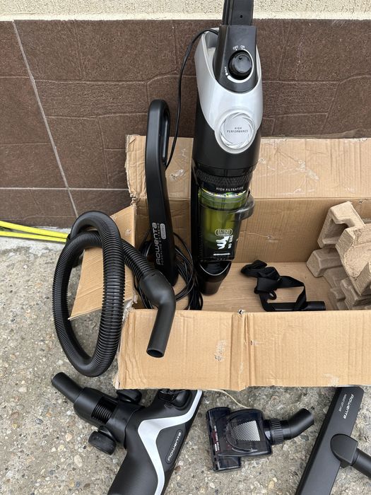 Aspirator vertical rowenta power extreme cyclonic