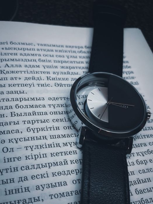 Часы наручные мужские