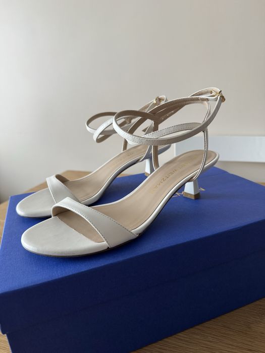 сандали на ток Stuart Writzman