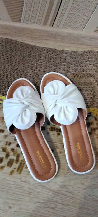 Продам шлепки...