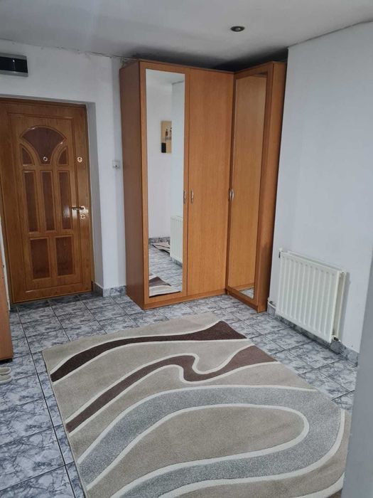 Vand apartament 3 camere 85mp + parcare