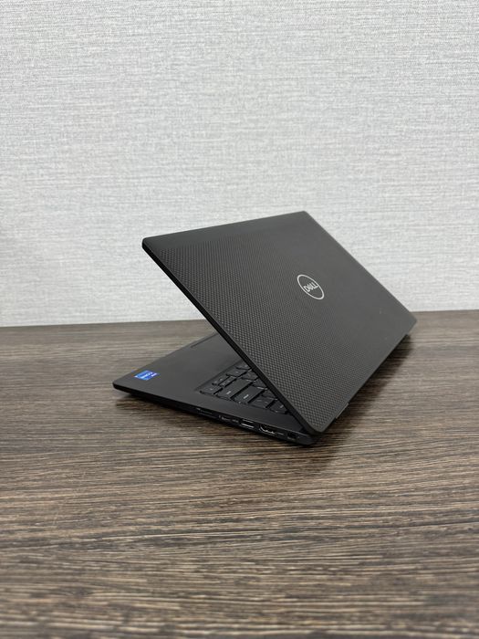 8-Ядерный Dell Latitude intel Core i5 11th Gen 14.3 IPS Идеал!