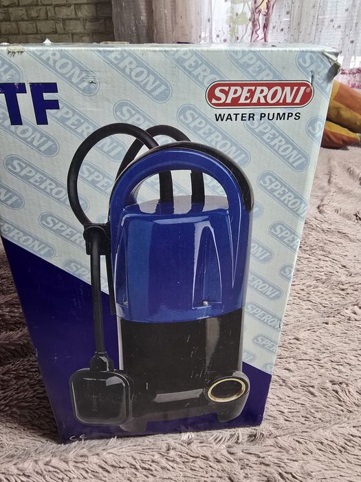 Продам срочно погружной насос