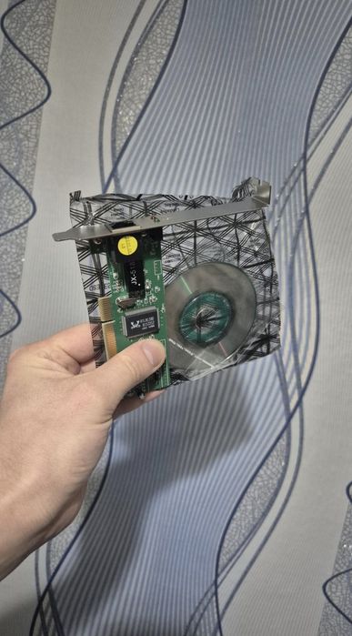 Сетевая карта Realtek.