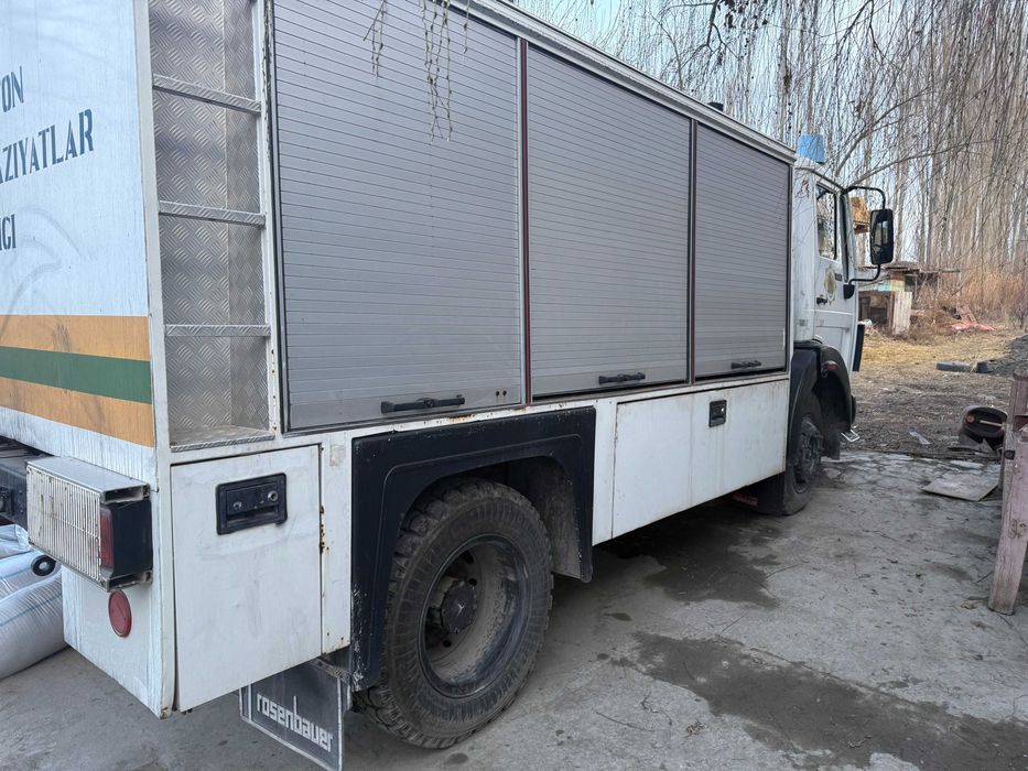 Mercedes-Benz Furgon