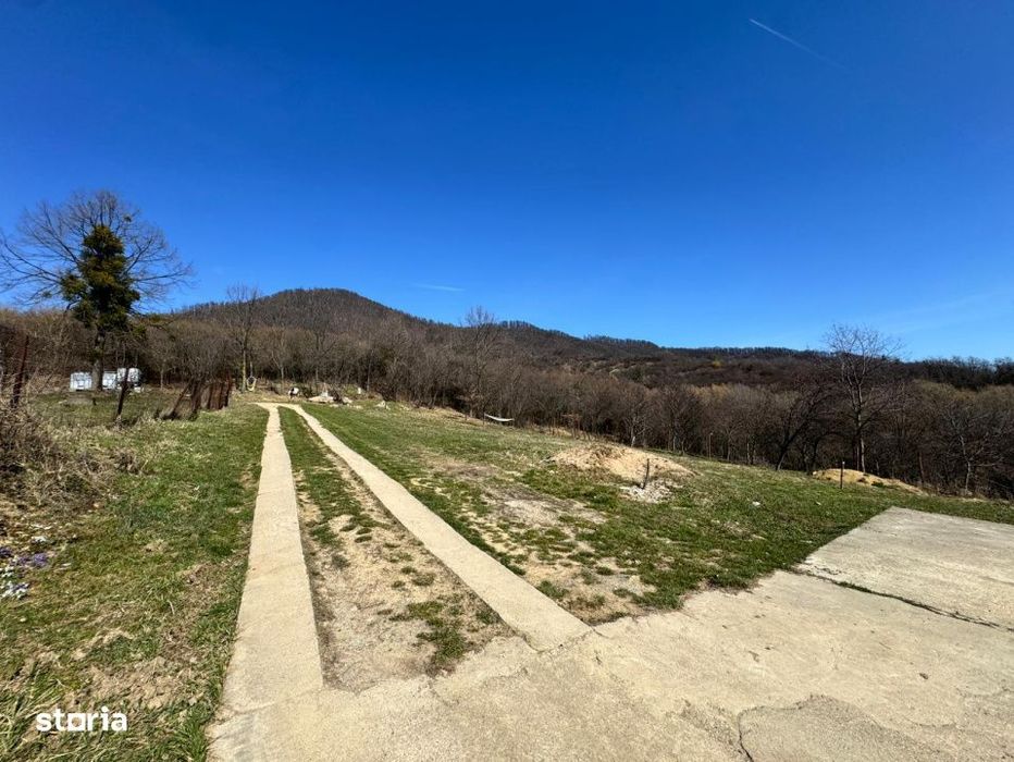 Casa de vanzare, 134 mp, teren 1300 mp, zona Vest