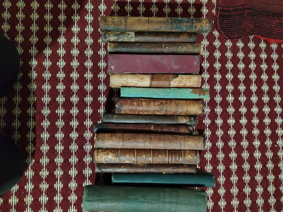 антикварный книги