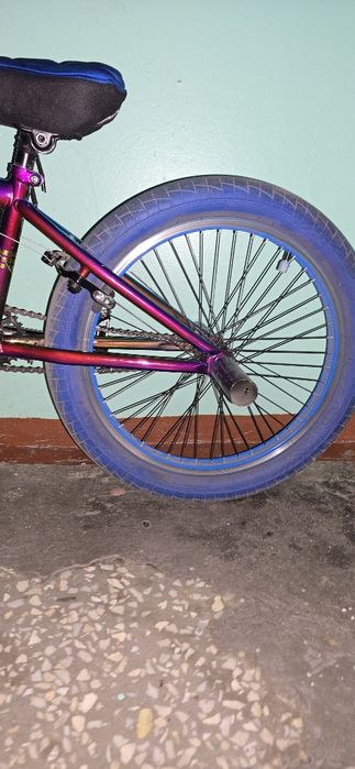 Продам bmx  kenli разноцтветный
