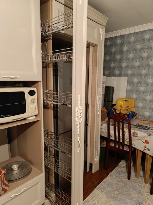 Кухонный. Доставка. Установка