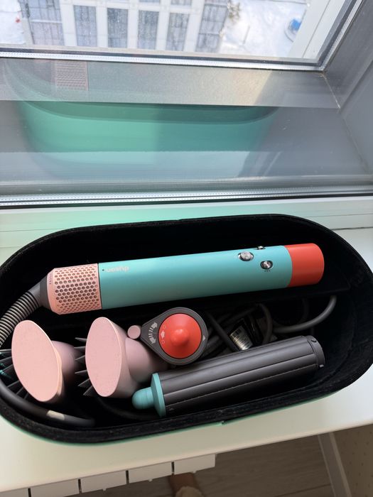 Dyson styler tiffany blue