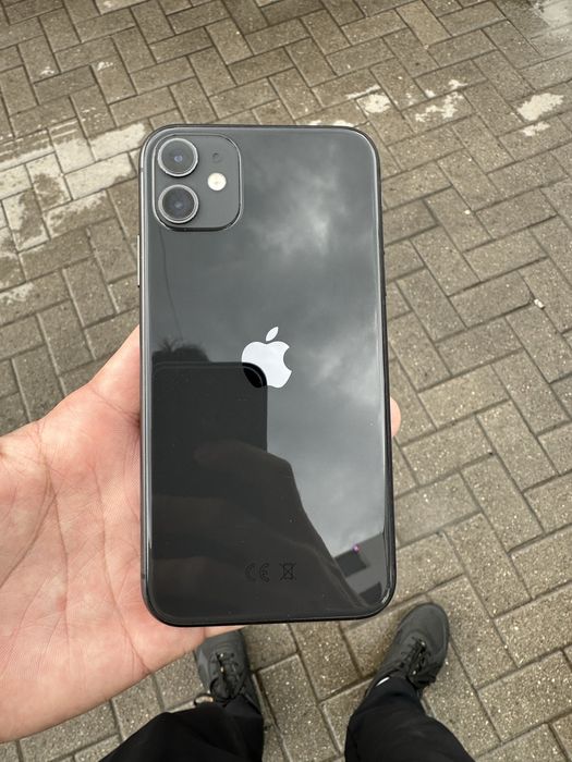 Срочно продам айфон11
