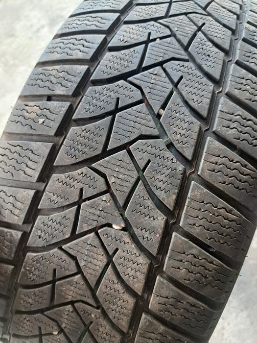 4 anvelope iarnă 255 45 r20 Dunlop
