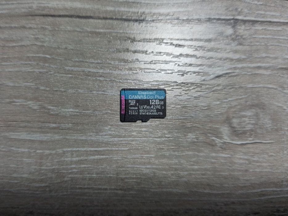 Карта памяти MicroSD Kingston 128gb