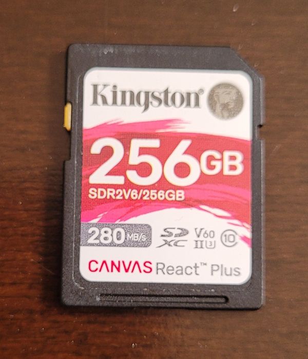 SD Card Kingston Canvas React Plus 256GB (SDXC UHS-II V60) Impecabil