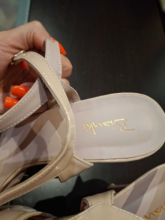 Обувки на висок ток , Bianki, номер 40