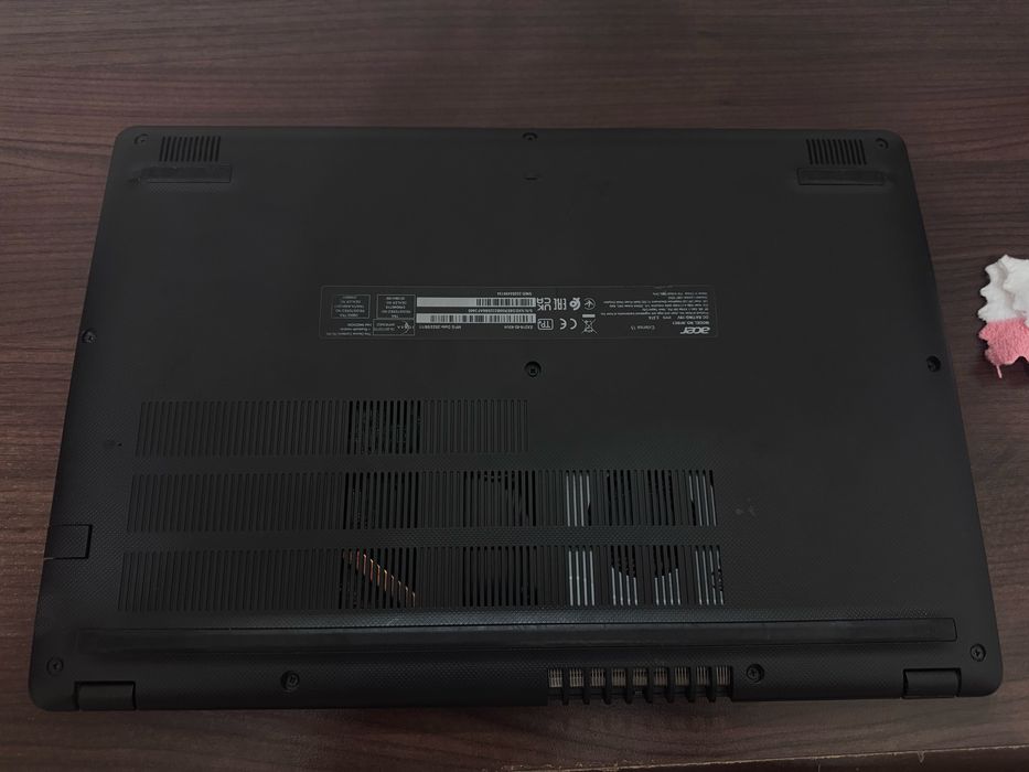 Acer Extensa 215-52 / Core i5 / 8 ГБ / SSD 512 ГБ