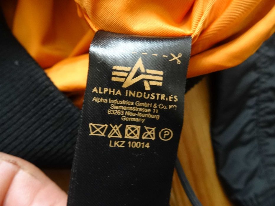 alpha industries S bomber