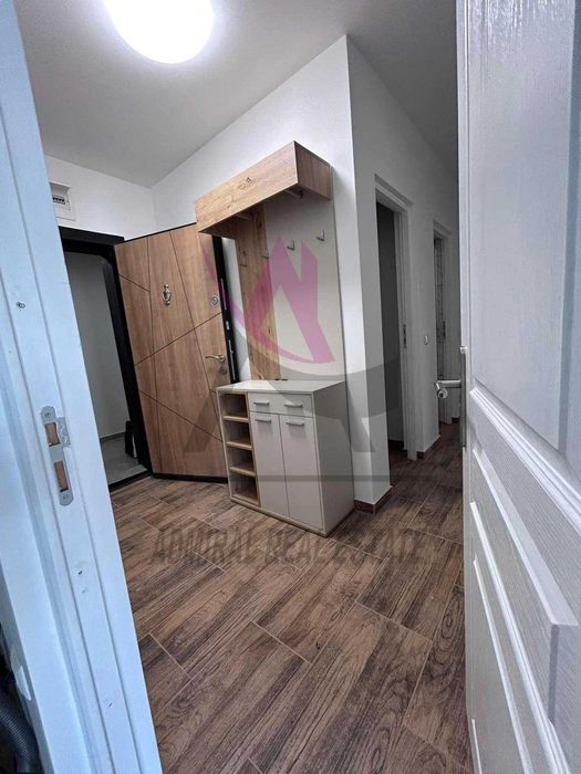 Дава се под наем Тристаен апартамент в Варна, Трошево - 100 кв.м за 650 € - Снимка #4