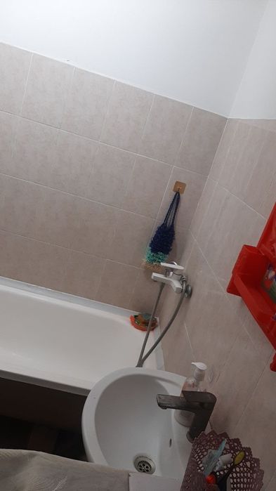 Kvartiraga odam qoyamiz oila sheriklikka sharoiti yaxshi