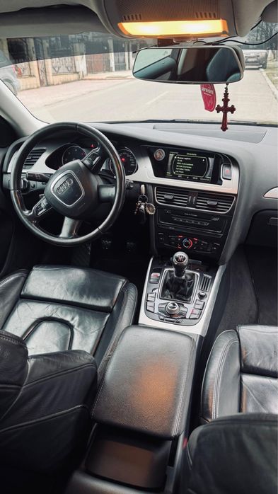 AUDI A4 2010 — imagine 4