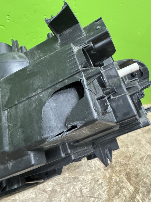 Far bmw X1 F48 led adaptiv / Ventilator 2016 dreapta