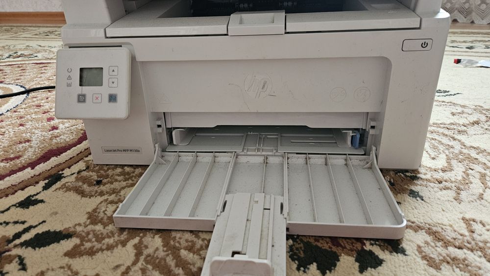 Принтер б/у почти  новый