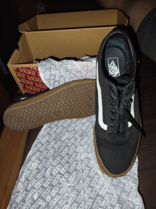 Vans кецове нови