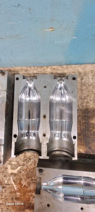 Прес форма матрица пэт выдув бутылок